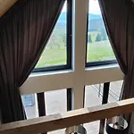 Feriehus Loft Point Pustelnik (Kamienna Gora)