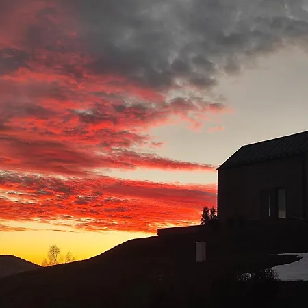 Loft Point Holiday home